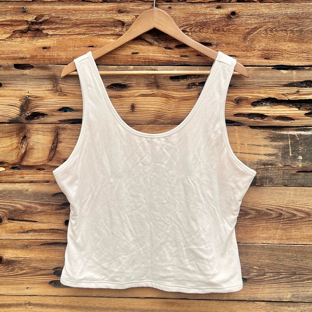 LA VOUTE LOUNGE | Cream Cropped Ribbed Tank Top 2XL